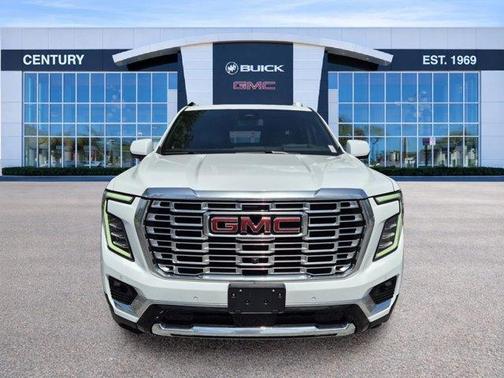Summit White 2025 GMC Yukon XL Denali