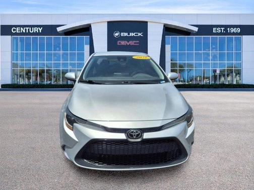 Silver 2021 Toyota Corolla LE