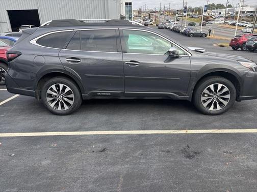 2024 Subaru Outback Touring