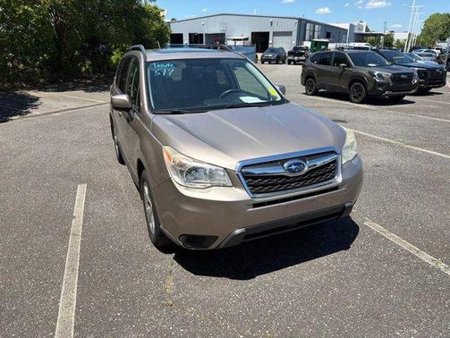 Burnished Bronze Metallic 2014 Subaru Forester 2.5i Premium