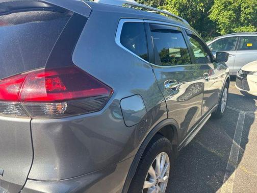Gun Metallic 2020 Nissan Rogue S