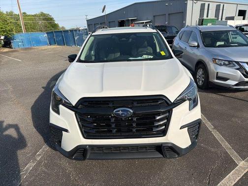 Crystal White Pearl 2023 Subaru Ascent Onyx Edition Limited 7-Passenger