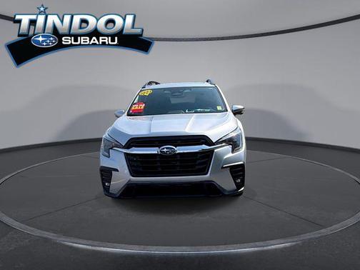 Ice Silver Metallic 2023 Subaru Ascent Limited 8-Passenger