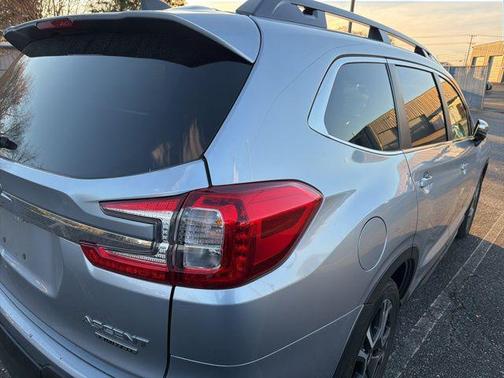 2023 Subaru Ascent Limited 8-Passenger