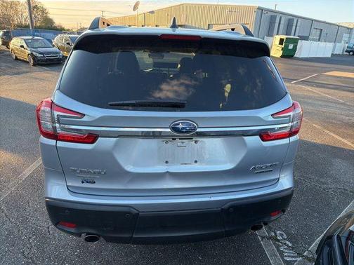2023 Subaru Ascent Limited 8-Passenger