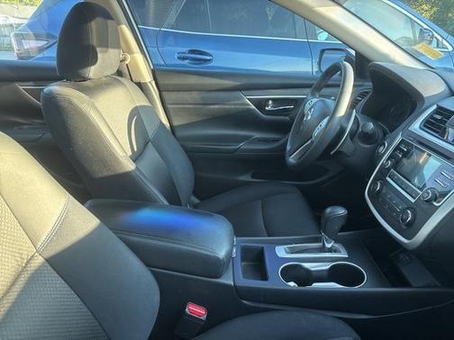 2017 Nissan Altima 2.5 SR