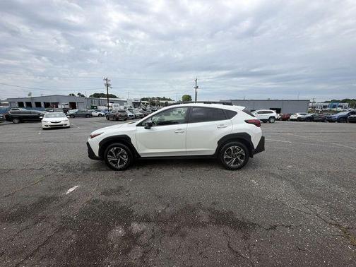 Crystal White Pearl 2024 Subaru Crosstrek Premium