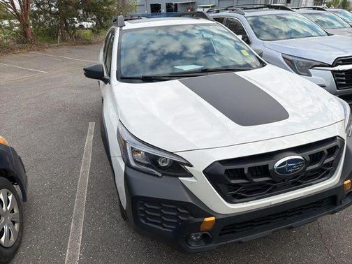 Crystal White Pearl 2024 Subaru Outback Wilderness