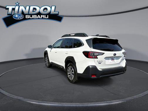 Crystal White Pearl 2025 Subaru Outback Premium