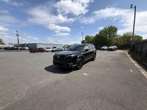 Crystal Black Silica 2026 Subaru Outback Limited