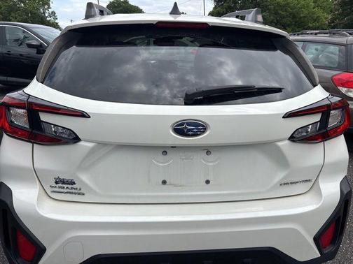 Crystal White Pearl 2024 Subaru Crosstrek Premium