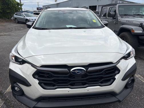 Crystal White Pearl 2024 Subaru Crosstrek Premium