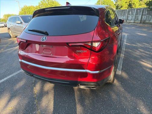 Performance Red Pearl 2022 Acura MDX Technology Package