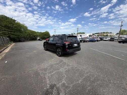 Crystal Black Silica 2026 Subaru Forester Limited