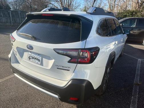 2025 Subaru Outback Touring XT