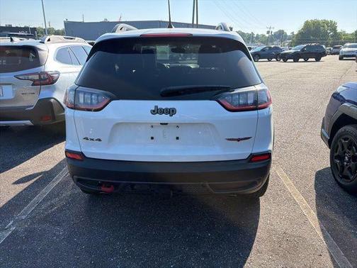 Bright White Clearcoat 2021 Jeep Cherokee Trailhawk