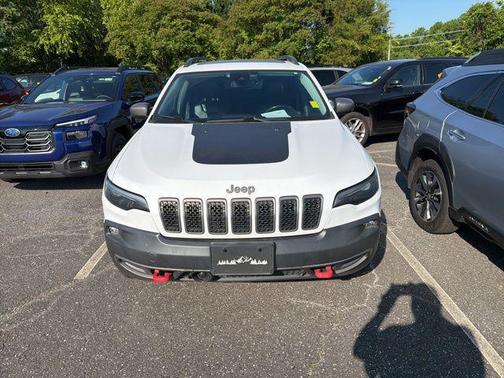 Bright White Clearcoat 2021 Jeep Cherokee Trailhawk
