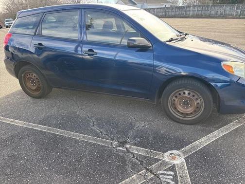2004 Toyota Matrix Base