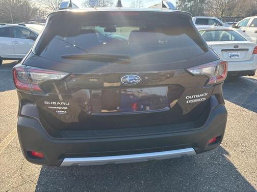 2025 Subaru Outback Touring XT