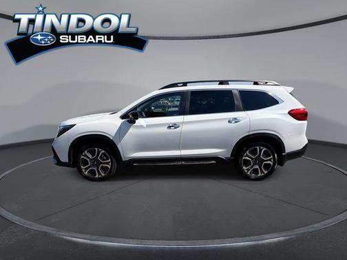 Crystal White Pearl 2025 Subaru Ascent Touring 7-Passenger