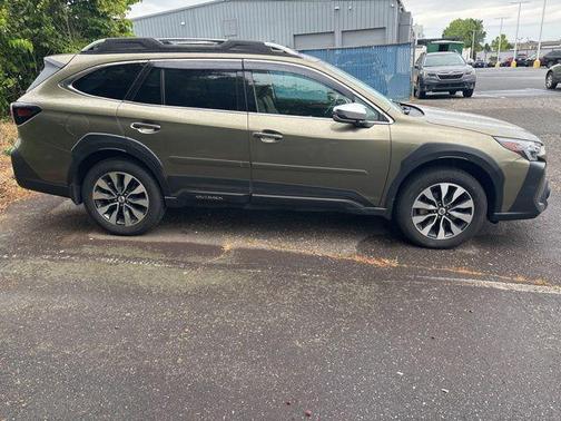 Autumn Green Metallic 2024 Subaru Outback Touring XT