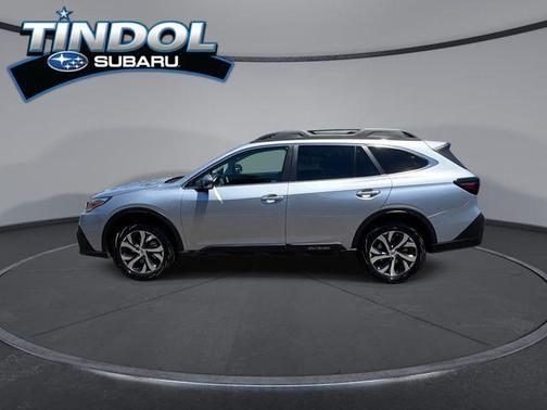 Ice Silver Metallic 2022 Subaru Outback Limited