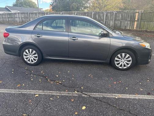 2013 Toyota Corolla LE
