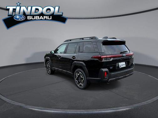 Crystal Black Silica 2026 Subaru Outback Touring