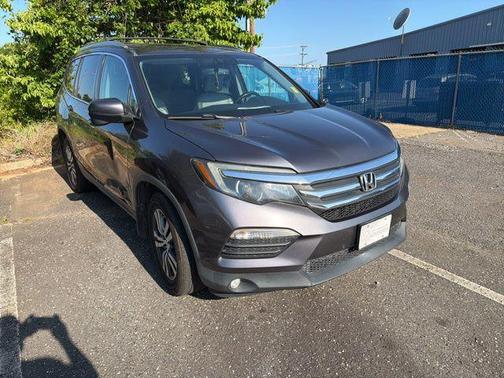 Modern Steel Metallic 2016 Honda Pilot EX-L