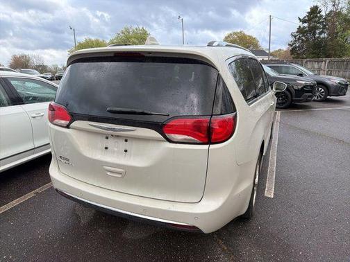 2020 Chrysler Pacifica Touring-L Plus
