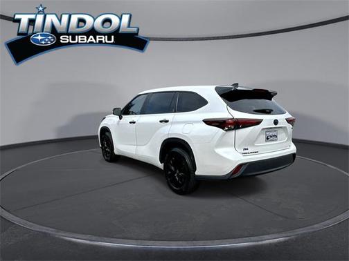 2024 Toyota Highlander Hybrid LE