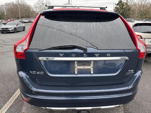 2015 Volvo XC60 T5 Platinum