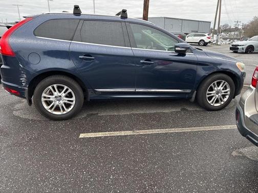 2015 Volvo XC60 T5 Platinum