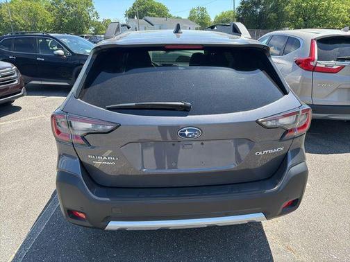 Magnetite Gray Metallic 2025 Subaru Outback Limited
