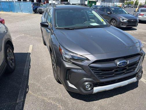 Magnetite Gray Metallic 2025 Subaru Outback Limited