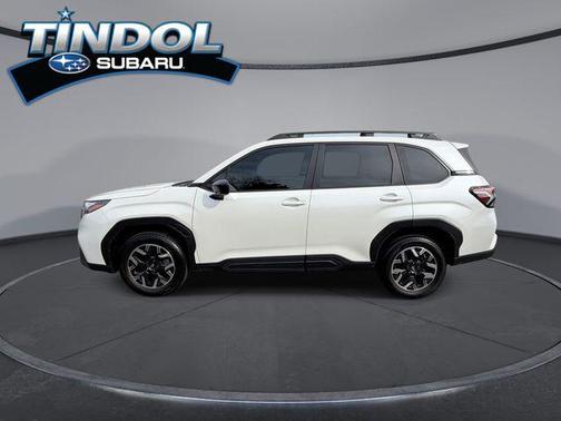 2025 Subaru Forester Base