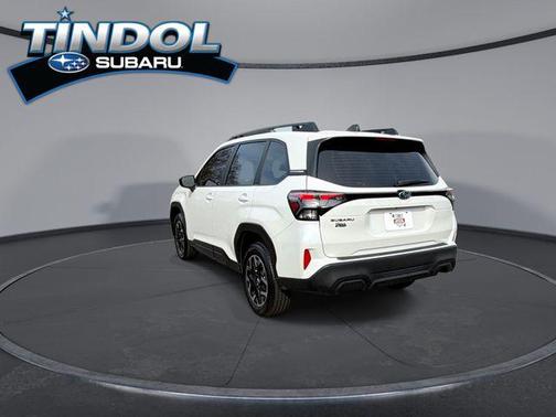 2025 Subaru Forester Base