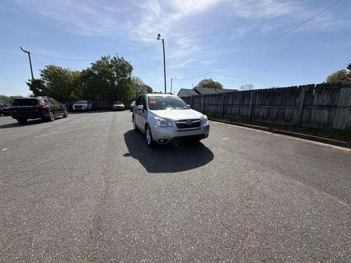 Ice Silver Metallic 2015 Subaru Forester 2.5i Limited