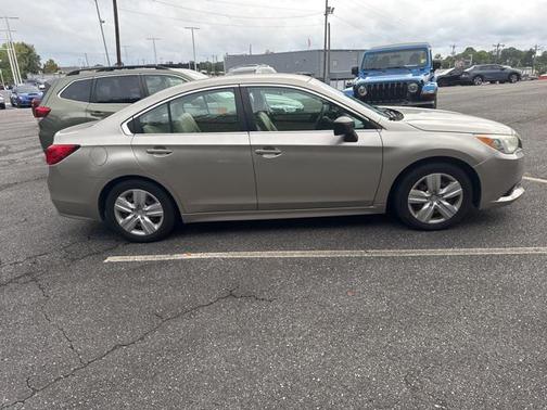 2016 Subaru Legacy Base