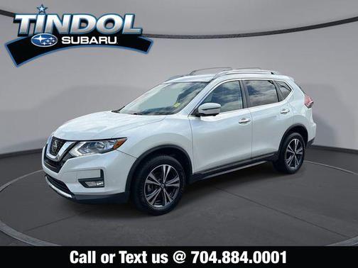 Pearl White 2018 Nissan Rogue SL