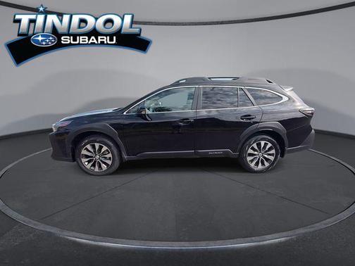Crystal Black Silica 2025 Subaru Outback Limited
