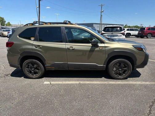 Autumn Green Metallic 2025 Subaru Forester Wilderness