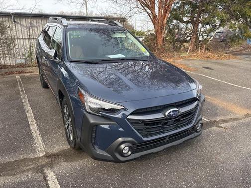 2024 Subaru Outback Touring