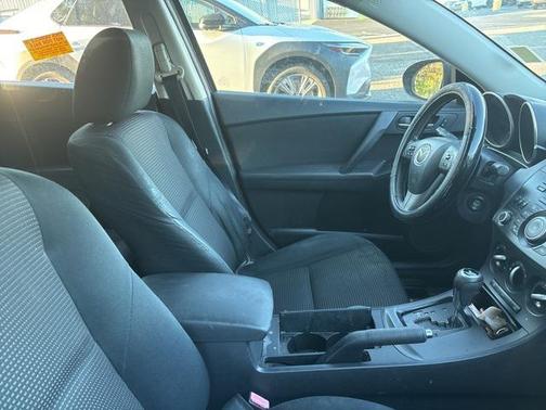 2012 Mazda Mazda3 i Touring