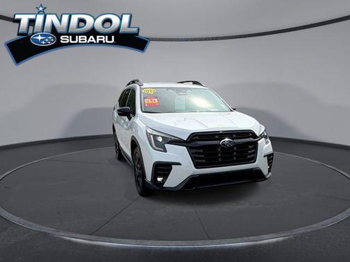 Crystal White Pearl 2023 Subaru Ascent Onyx Edition 7-Passenger