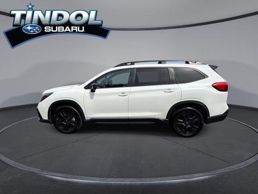 Crystal White Pearl 2023 Subaru Ascent Onyx Edition 7-Passenger