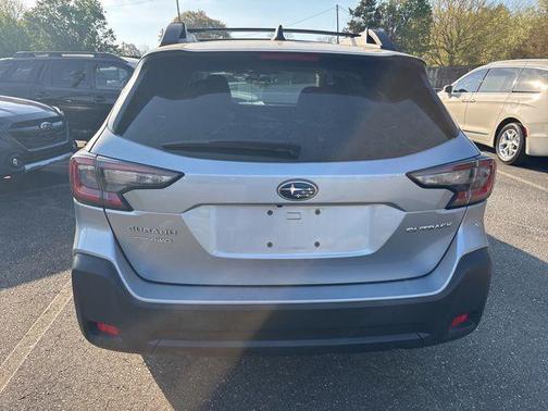 Ice Silver Metallic 2023 Subaru Outback Premium