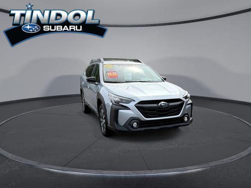 Ice Silver Metallic 2023 Subaru Outback Premium