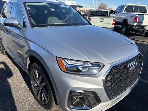 2023 Audi Q5 45 S line Premium Plus
