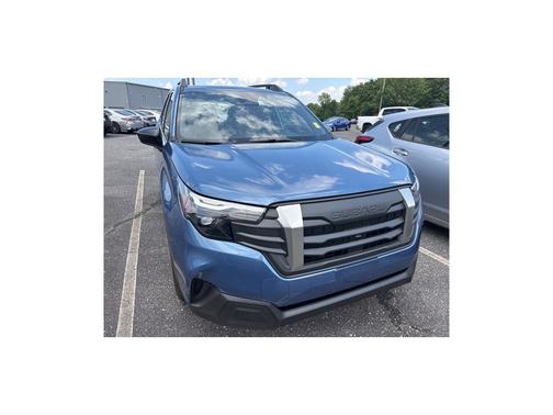 2025 Subaru Forester Base